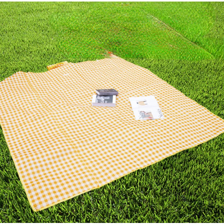 TIKAR PIKNIK KOTAK-KOTAK / MATRAS PICNIC