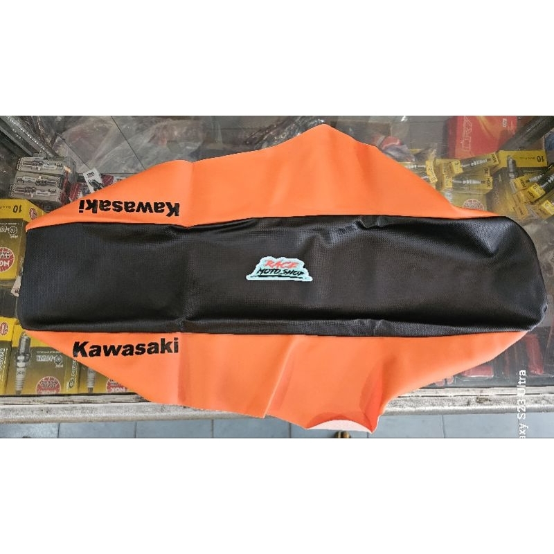 (KAWASAKI)- LAPIS JOK ORI KLX KLX BF D'TRACKER NEW HITAM ORANGE