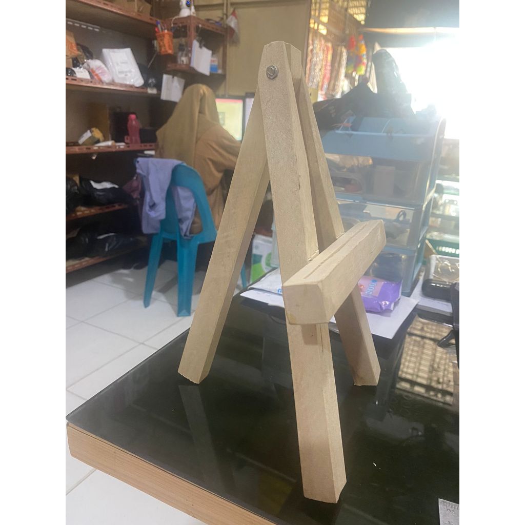 

Stand Easel kayu/ Tripod canvas kayu/ Stand lukis/ Easel kayu/ Penyangga frame/ Standing Canvas