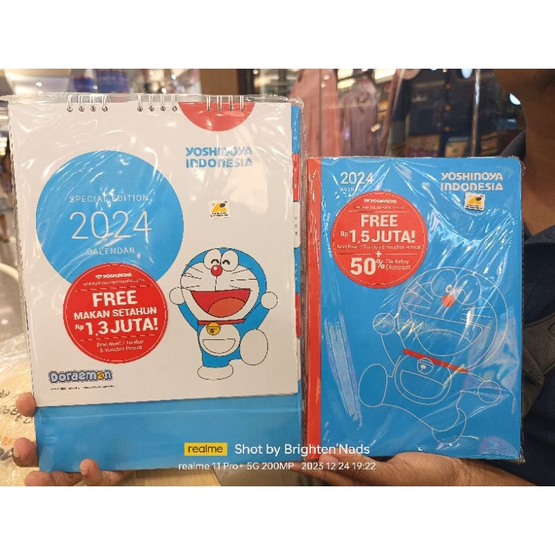 Agenda Kalender 2024 Yoshinoya Edisi Doraemon Limited Merchandise Bantal Mug Bowl Coloring Book