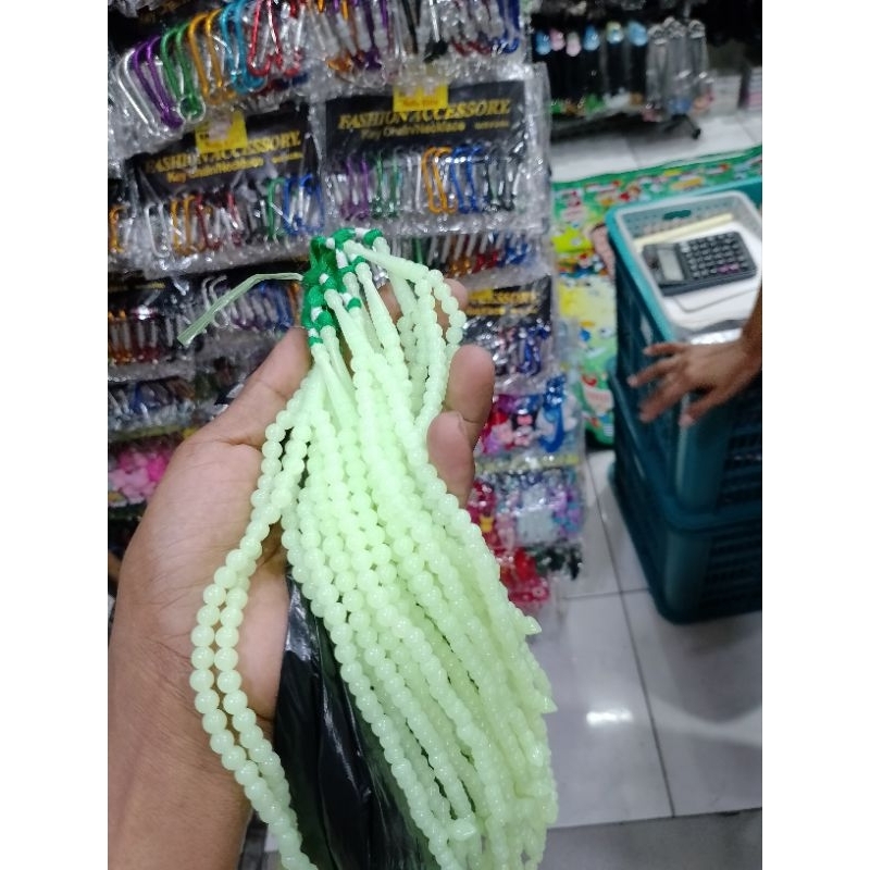 Kalung tasbih warna hijau dan putih