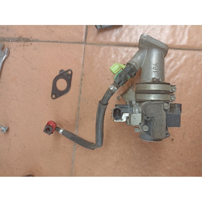 TB set throttle body yamaha r15 V2 original
