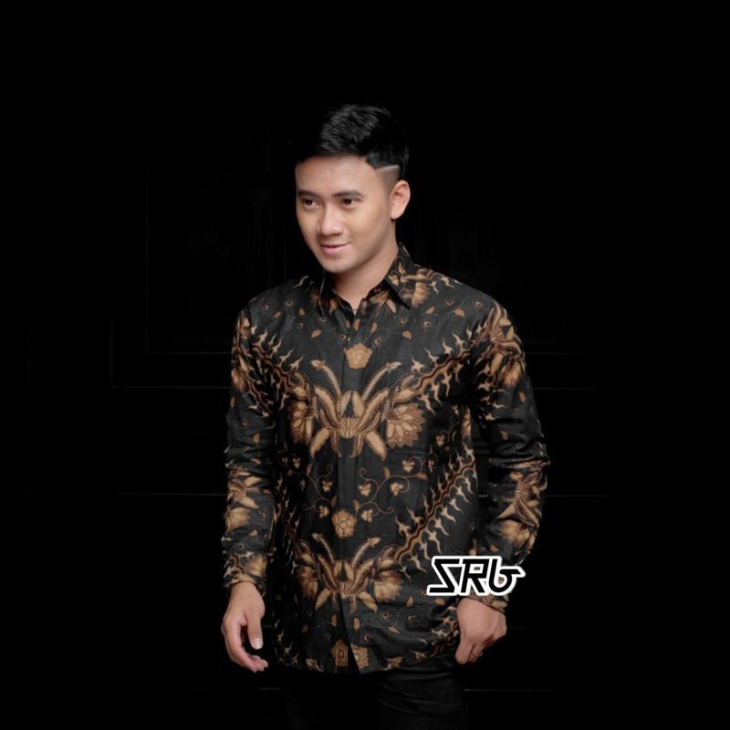 Kemeja batik pria motif keris