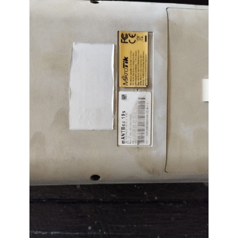 Mikrotik mANTBox 19s