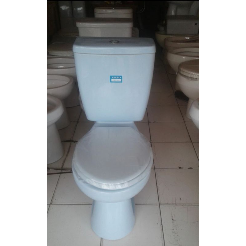 CLOSET DUDUK TOTO cw 516 tombol pastel biru muda