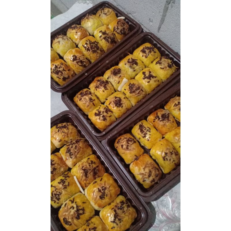 

bolen pisang coklat