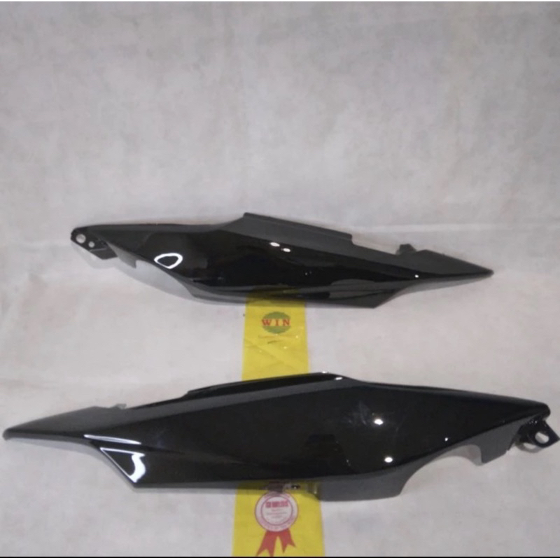 Cover body belakang kempolan Megapro Primus Megapro Advance 2006 WIN