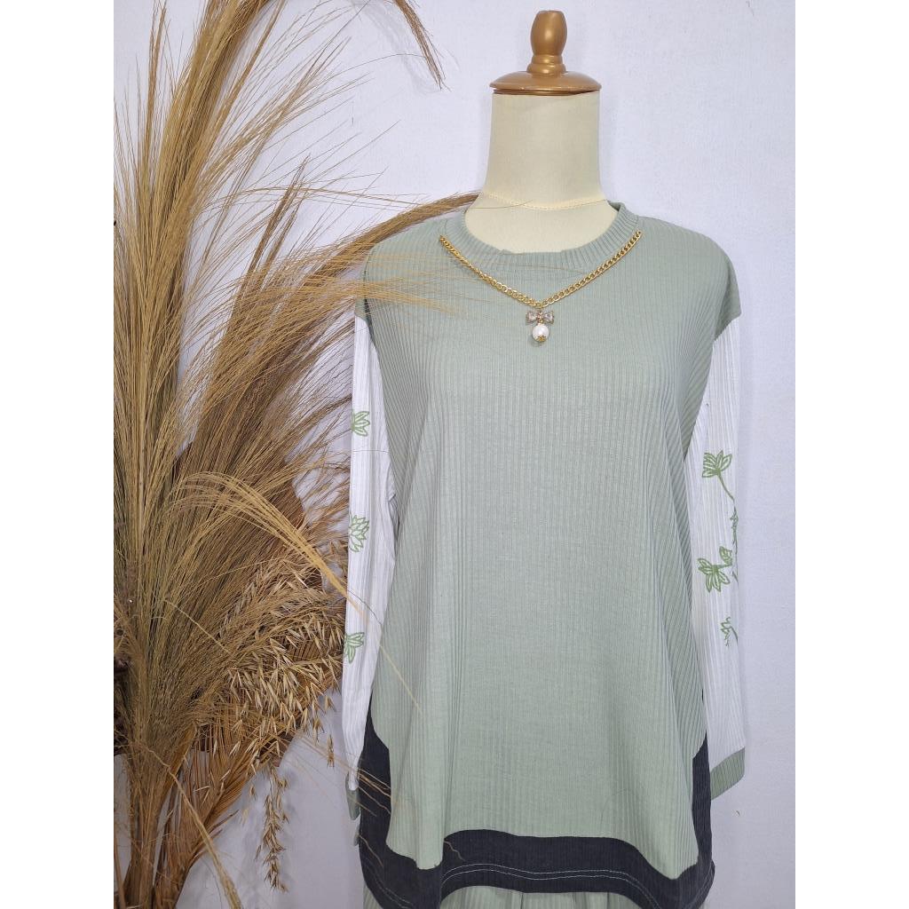 Setelan One Set Knit Uniqlo