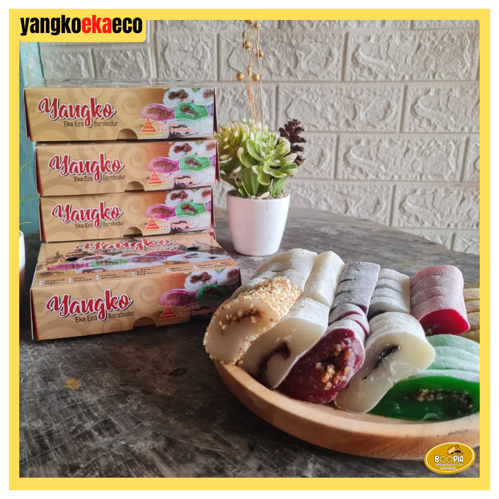 

Yangko Eka Eco Borobudur / Oleh-oleh Khas Magelang Jogja / Kue Mochi / Yangko Kacang Original