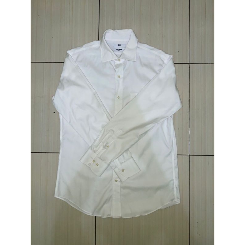 kemeja,putih(uniqlo)