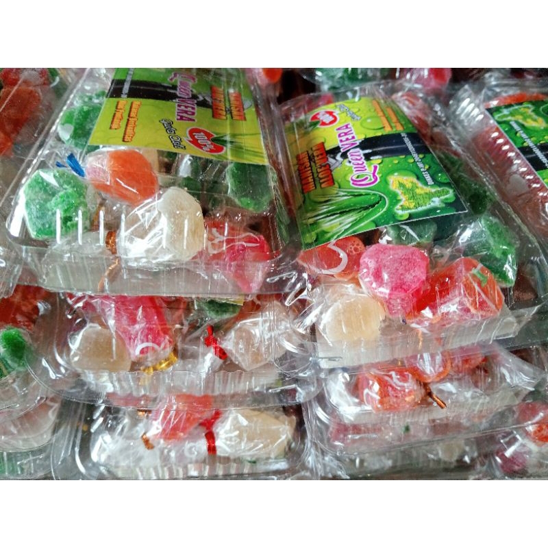 

manisan lidah buaya khas pontianak