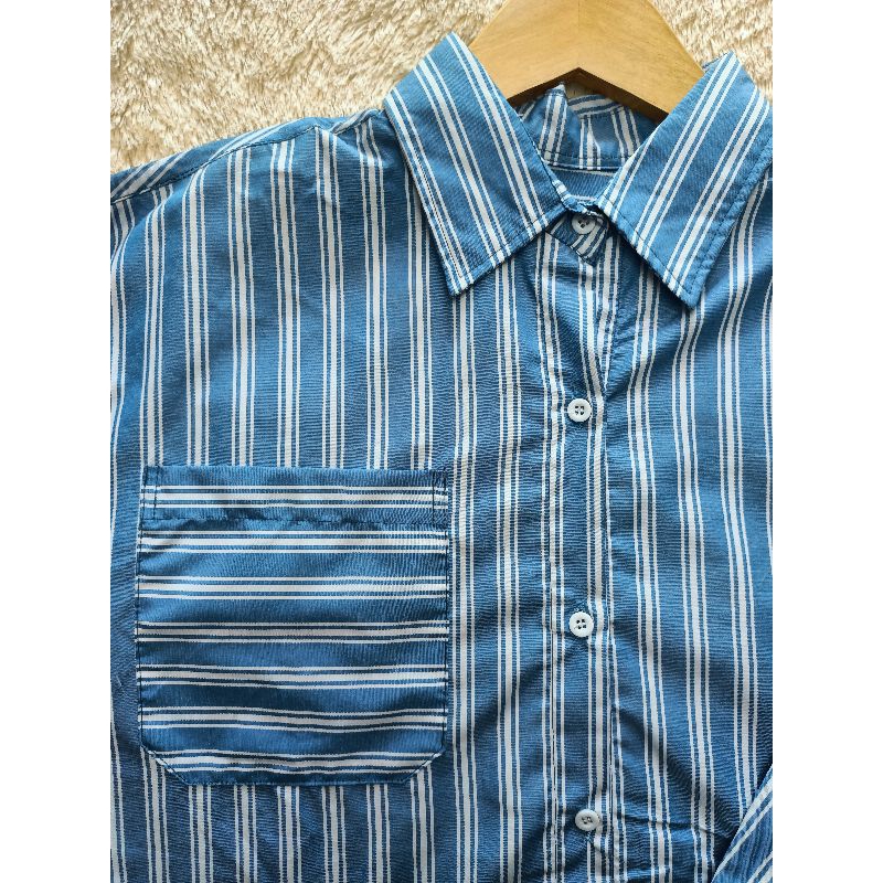 KEMEJA SALUR NAGITA SLAVINA