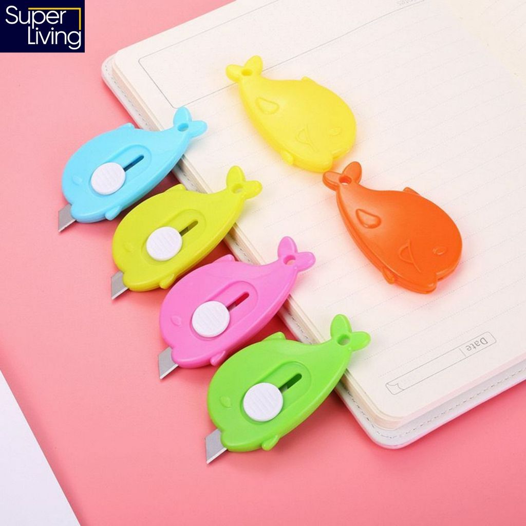 

Cutter Mini Portabel Multifungsi Detail Karakter Lucu