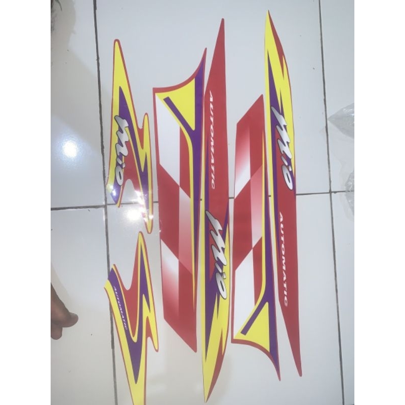 striping mio sporty merah