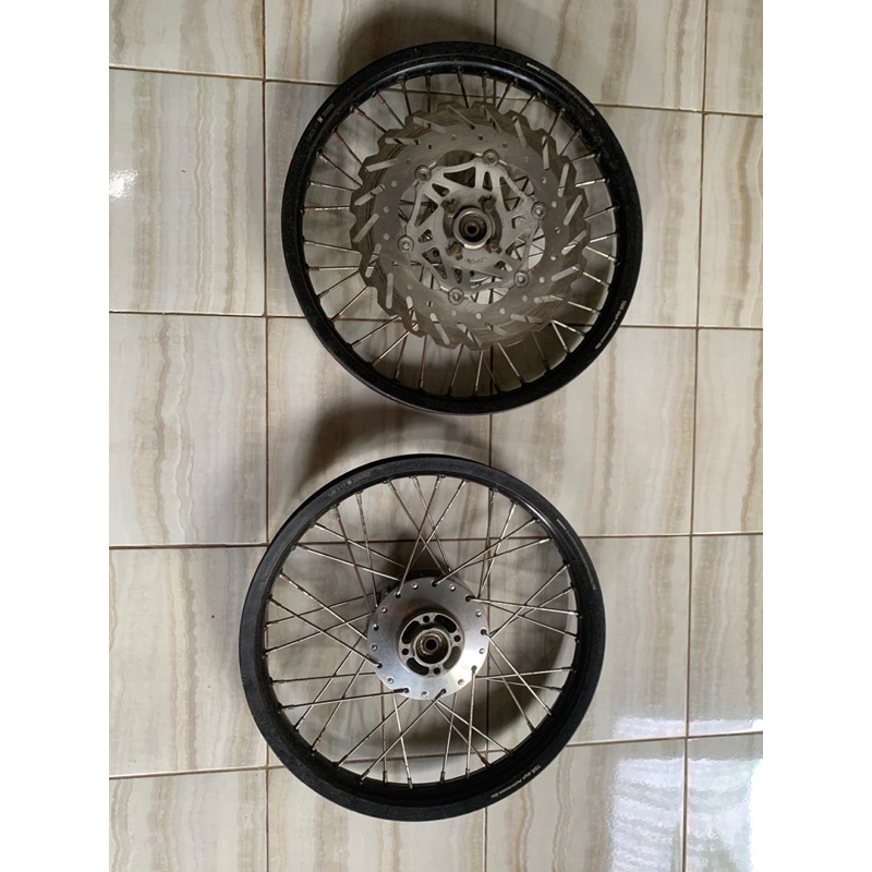 Velg set Satria 2 Tak DD
