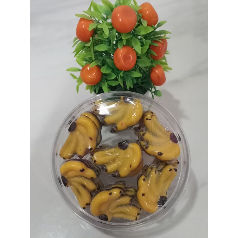 

Coklat Karakter Pisang 250gr/toples