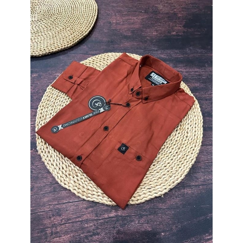 Kemeja Hem Pria polos warna Merah Bata lengan panjang