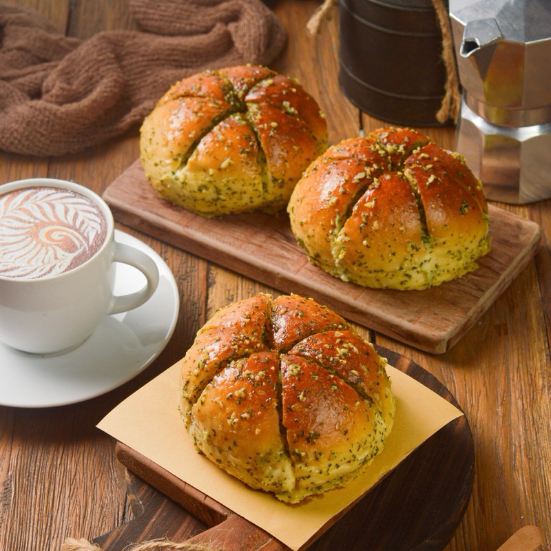 

Korean Garlic Cream Cheese Bread