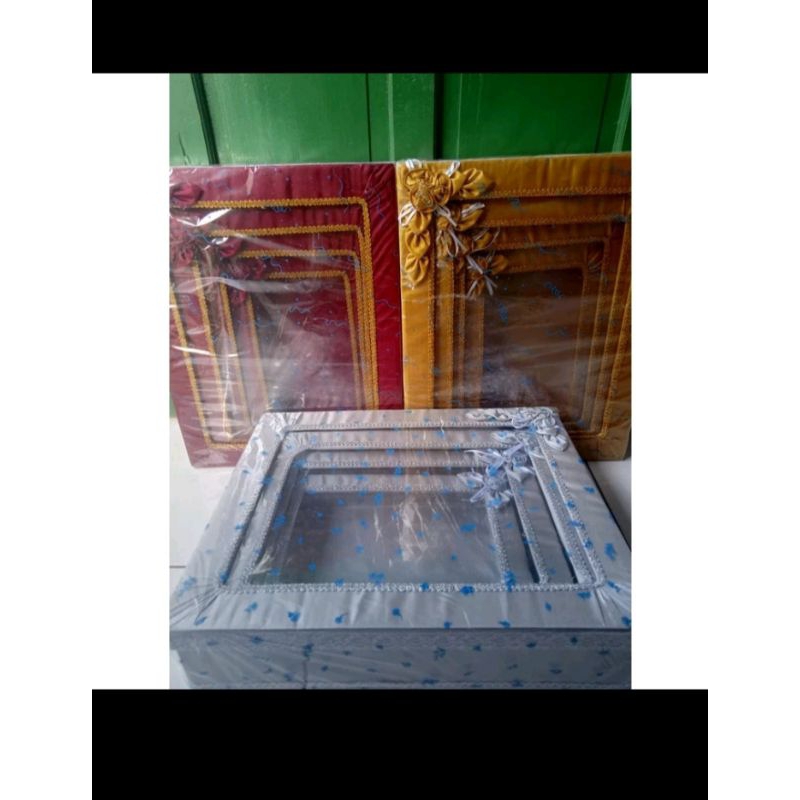 

TEMPAT BOX SESERAHAN/TEMPAT KOTAK HANTARAN TUTUP PITA MOTIF