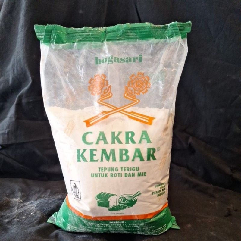 

TPUNG CAKRA KEMBAR 1kg YANG SERING DI GUNAKAN