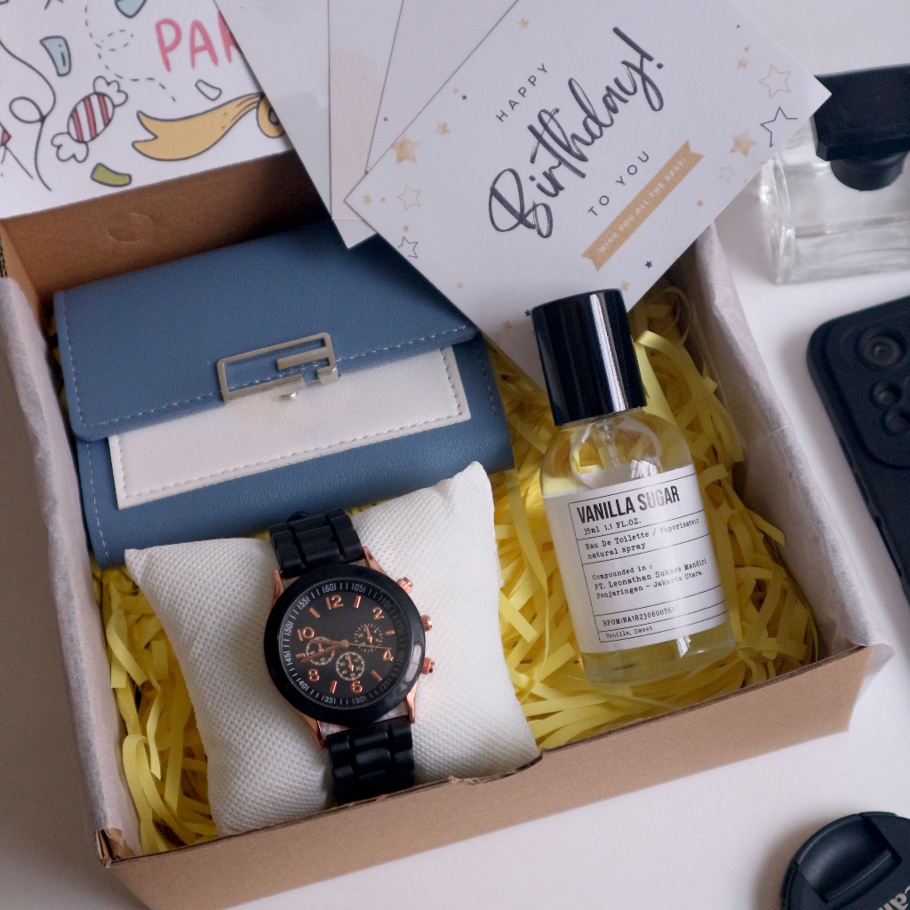 Hadiah Buat Cewek Ulang Tahun Buat Pacar Kado Aesthetic Pernikahan Wisuda Kelulusan Bestie