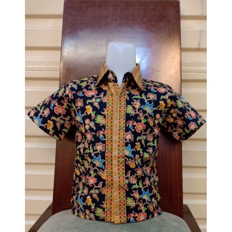 Toko bakul batik, kemeja batik anak lengan pendek