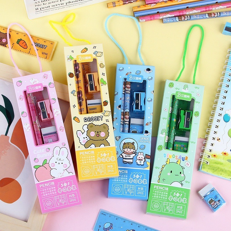 

Set Alat Tulis Sekolah 5 IN 1 Set Alat Tulis Motif Karakter Lucu Pensil Serutan Penghapus Set Alat Tulis isi 5pcs