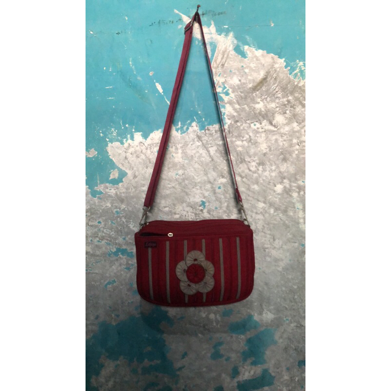 tas merah ibuk - ibuk