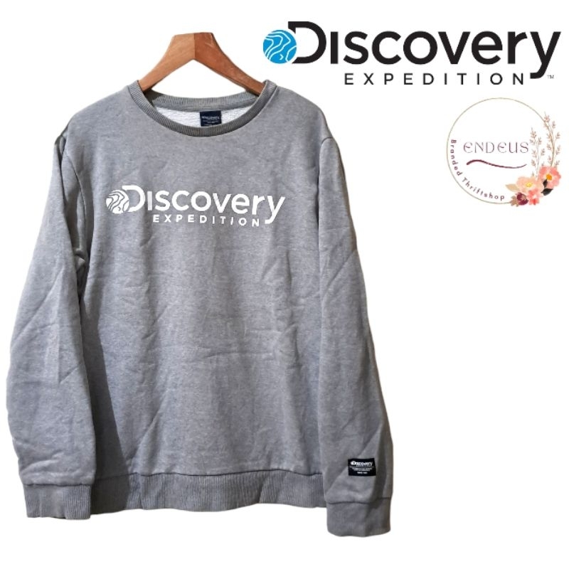 SWEATER CREWNECK DISCOVERY EXPEDITION SIZE L TO XL WARNA ABU MISTY