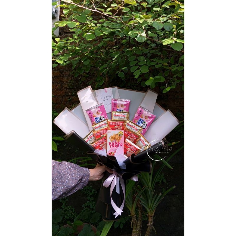 

buket snack, buket wisuda, buket kado