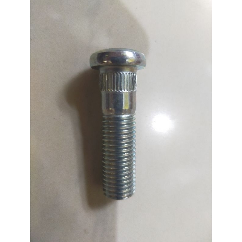 Baut roda Honda jazz.Mobilio.Freed.Brio.BRV . panjang 48 mm.original harga 1 pcs