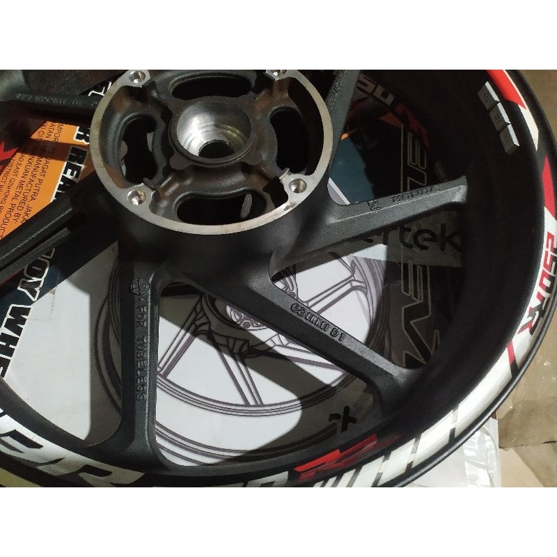 Velg CBR 250 RR