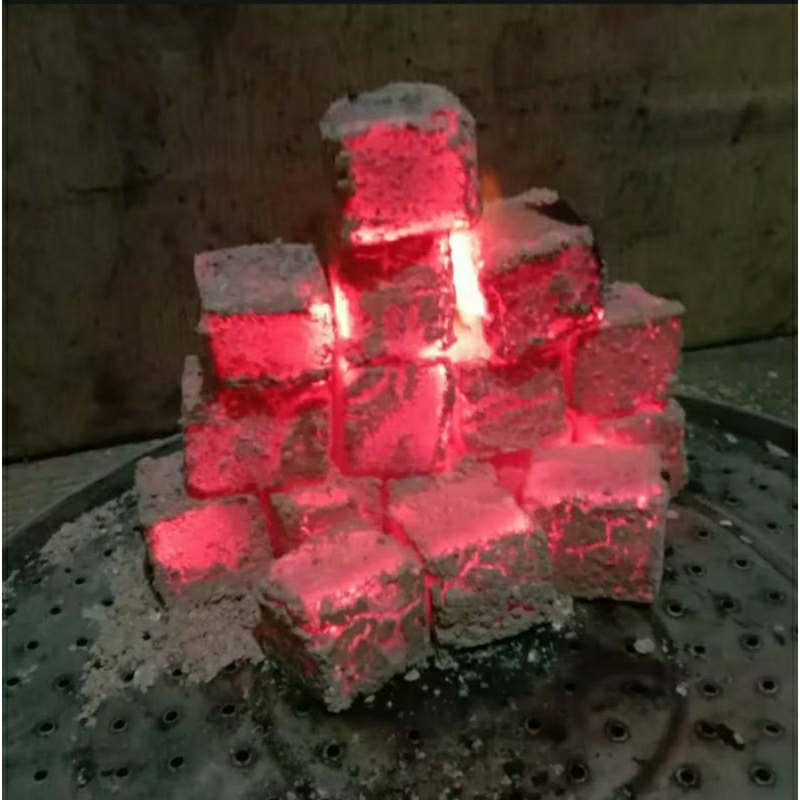 Arang Briket Cube 1Kg BBQ Premium Food Grade Arang Panggang