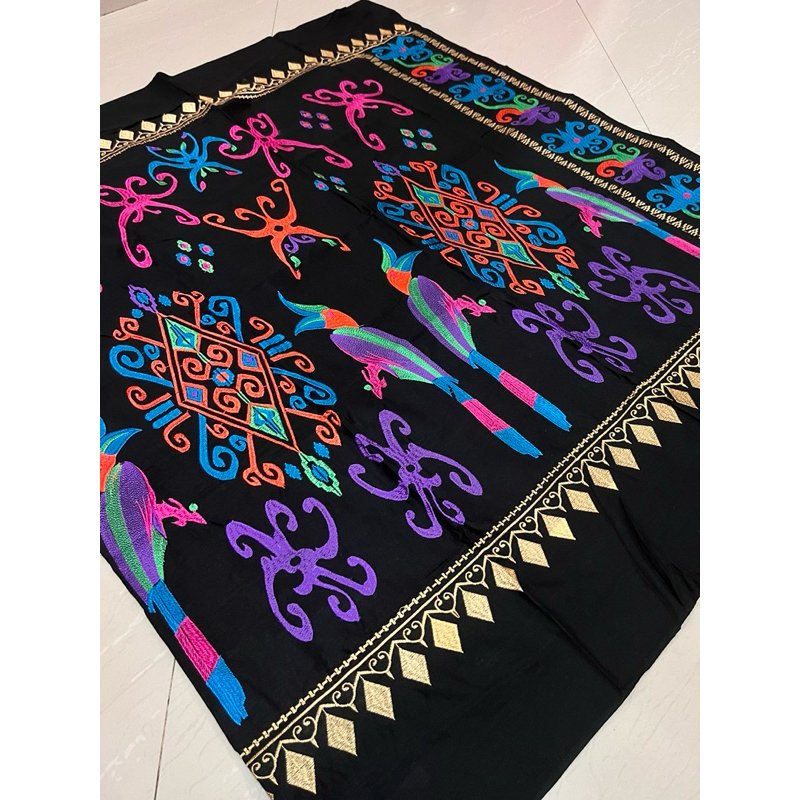 Berkualitas Kain Tenun Kalimantan / Kain Bordir Kalimantan