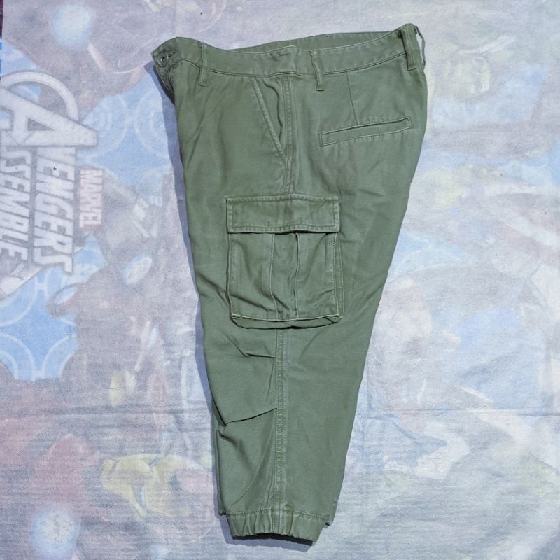 Celana Pendek Shortpants Cargo Lowrys Farm Hijau Army Original Second Preloved #CC13