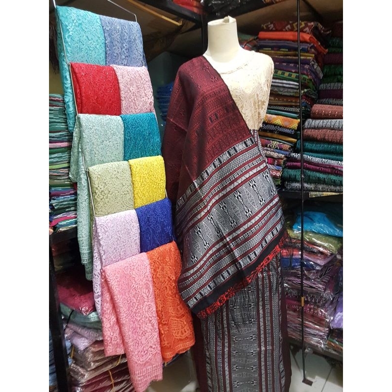 TTS TENUN SONGKET TUMTUMAN TANPA SAMBUNGAN BENANG KRISTAL