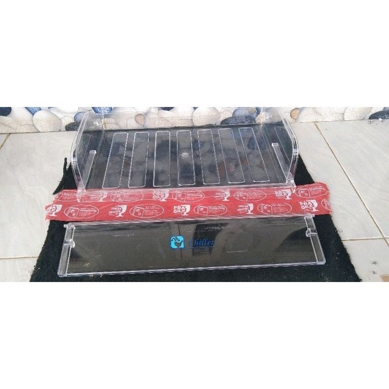 Rak kulkas toshiba glacio 2 pintu Rak tatakan ikan dan daging kulkas toshiba glacio 2 pintu