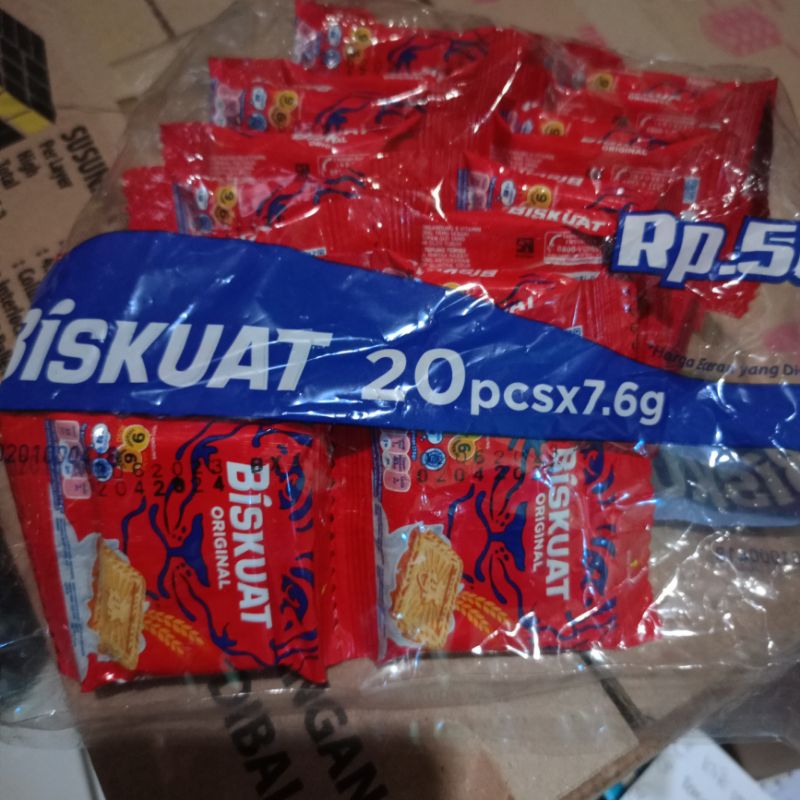 

Biskuat 1 Renceng