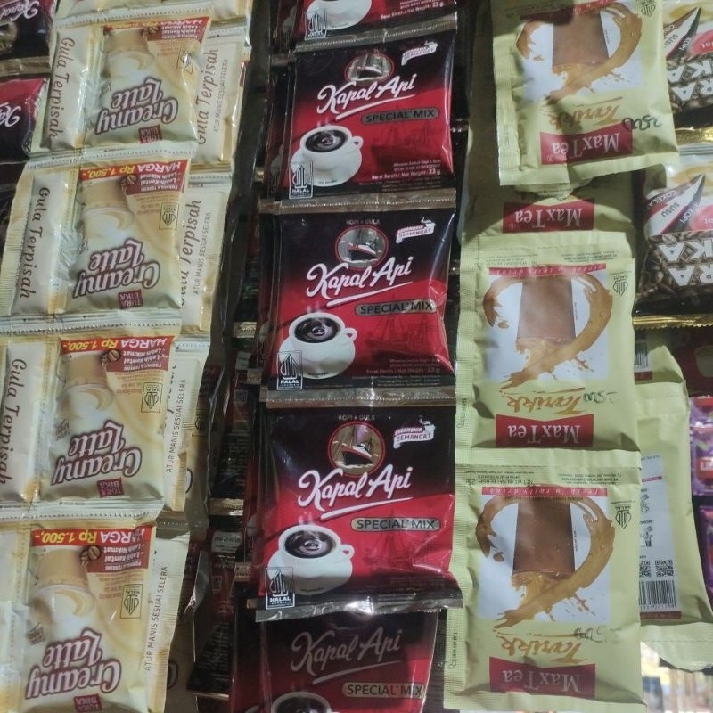 

kopi kapal api spesial mix renceng isi 10