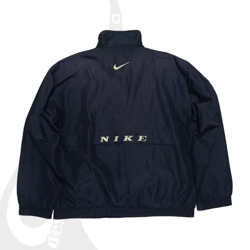 vintage jaket windbreaker nike center logo