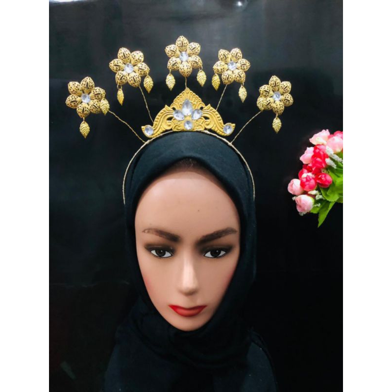 Bando adat jawa /cunduk mentul