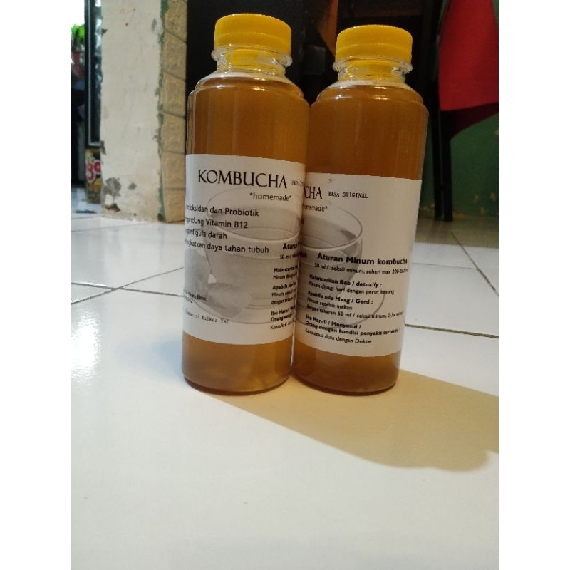 

Kombucha (teh probiotik)