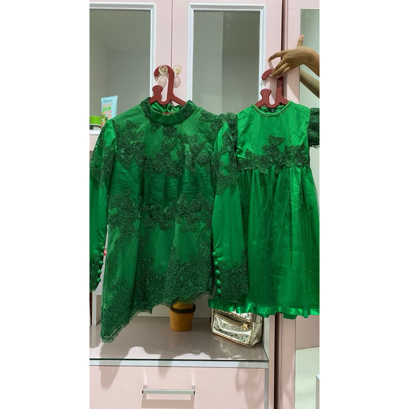 BAJU PESTA COUPLE IBU & ANAK (PRELOVED)