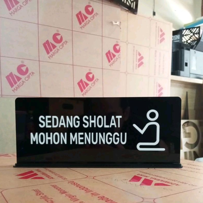 

Sedang Sholat Sign In Label Acrilik Timbul ( 30x15 )