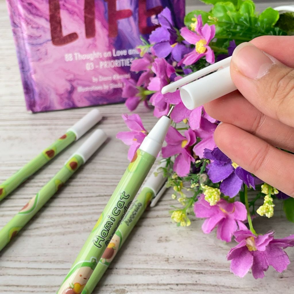 

Pulpen Erasable Alpukat Tinta Hitam Bisa Dihapus CUTE LUCU Harga MURAH Stationary Kekinian Fancy Bisa Grosir dan COD