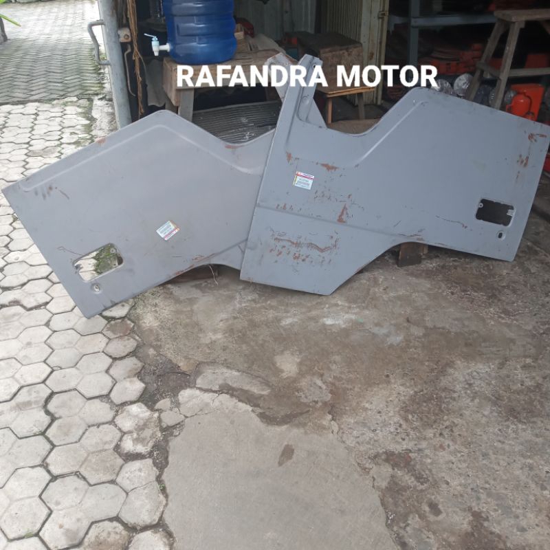 PANEL DAUN/KULITAN PINTU DEPAN (BAGIAN LUAR) RAGASA 120/MARUTI ORIGINAL