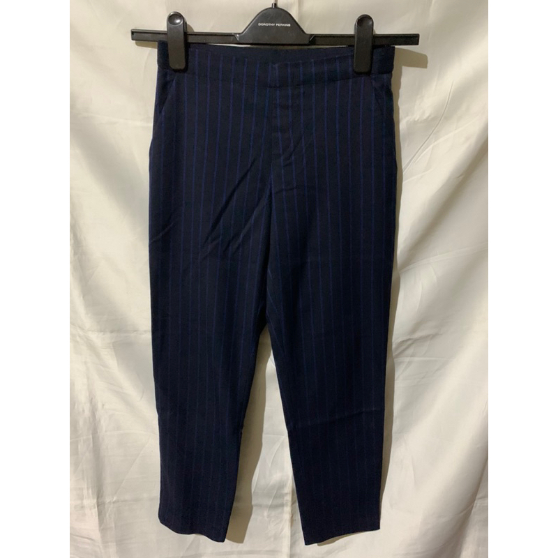 [TR 001] Celana Kerja Ankle Pants Uniqlo Hitam-Garis S