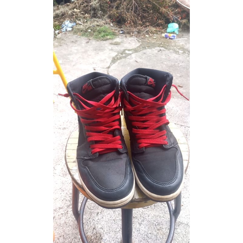 aj 1 high retro black satin