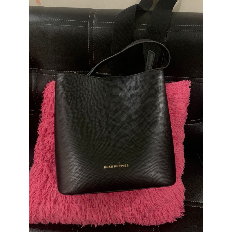 preloved tas hush puppies