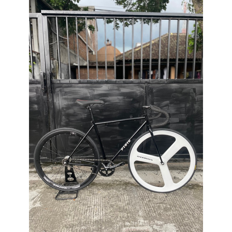 SEPEDA FIXIE LOKAL CLASSIC FIXIE WS DENNOS FULLBIKE NEW